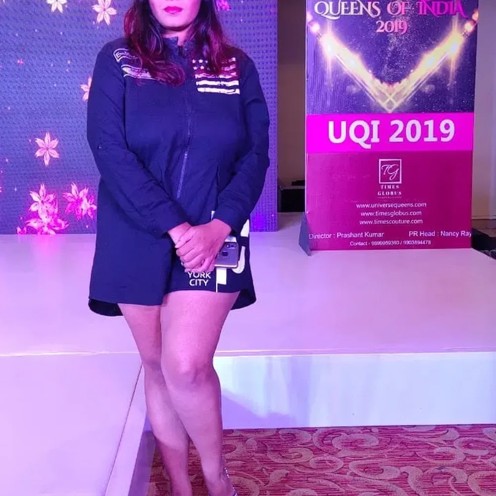Professional event host in Pune at an outstation event — Aanchor Ritzzu